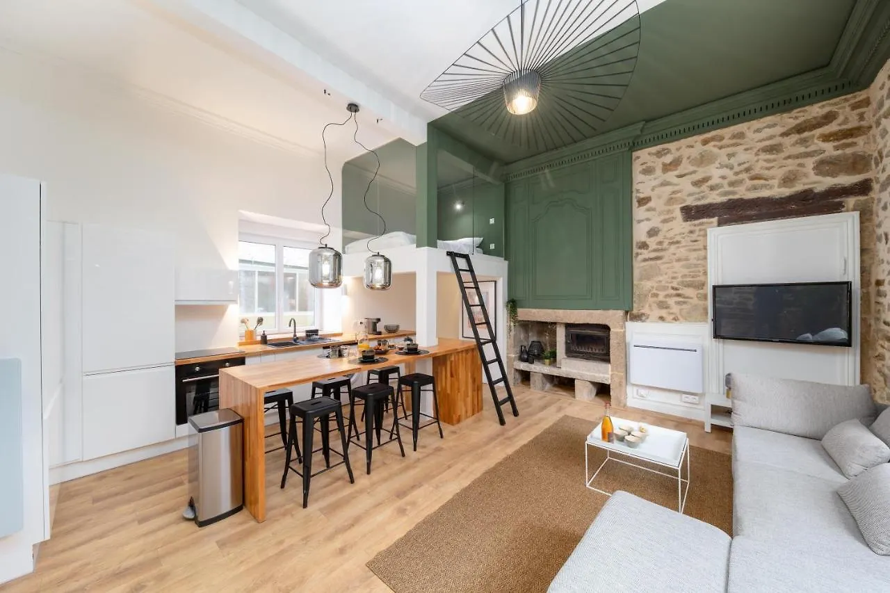 Superbe Appartement Avec Jardin Dinan Centre - Jerzual